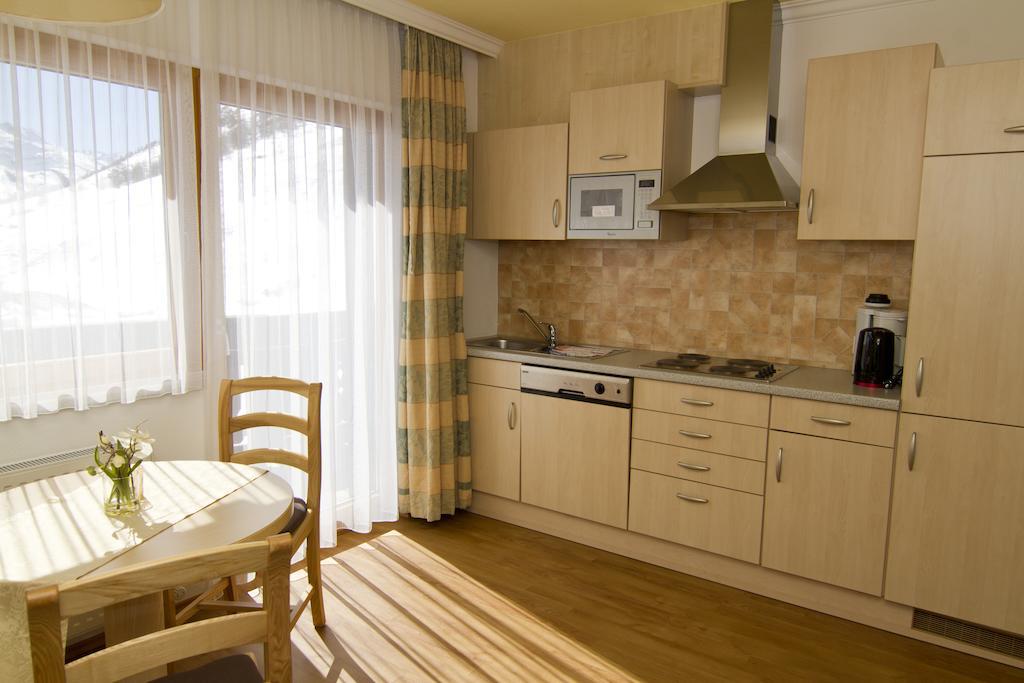 Appartment Pillerhof Obergurgl Zimmer foto